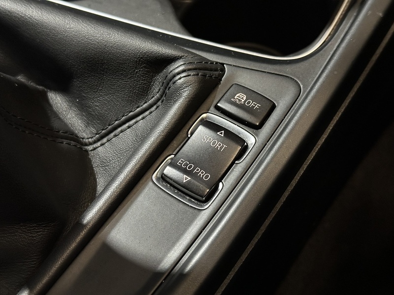 BMW 3 Series 320i M Sport - U1281