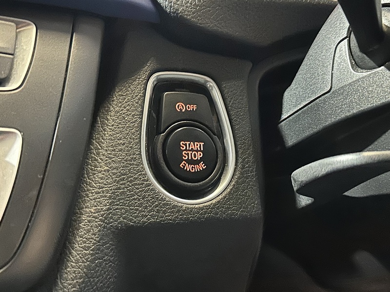 BMW 3 Series 320i M Sport - U1281