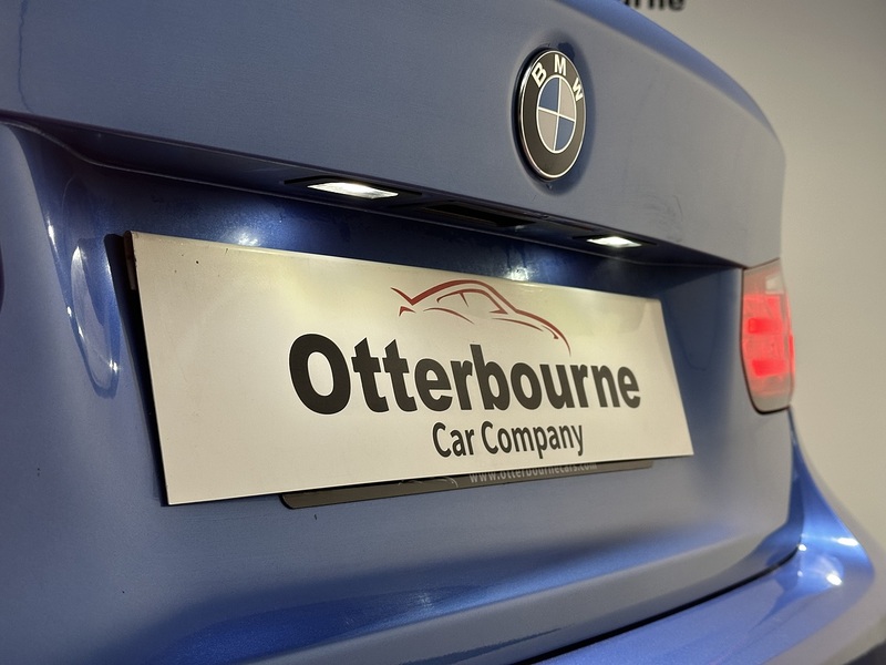 BMW 3 Series 320i M Sport - U1281