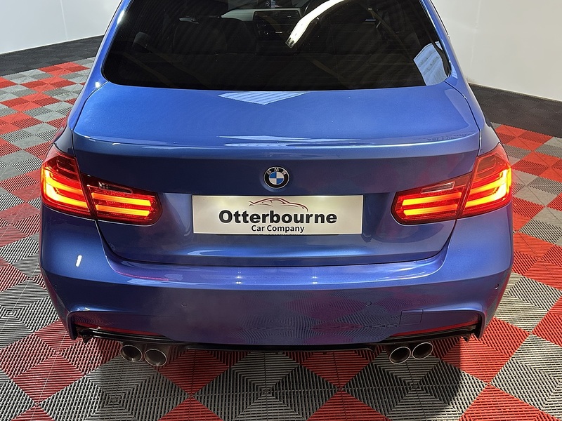 BMW 3 Series 320i M Sport - U1281