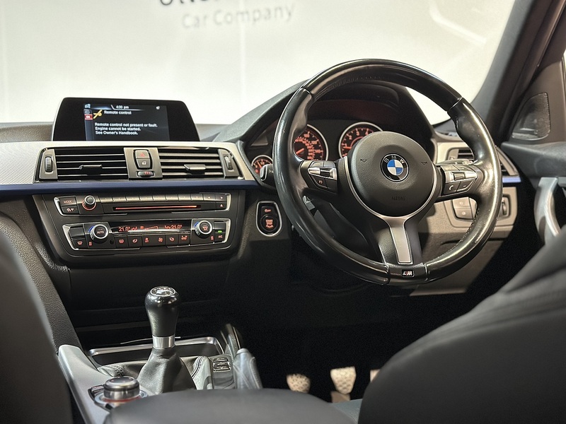 BMW 3 Series 320i M Sport - U1281