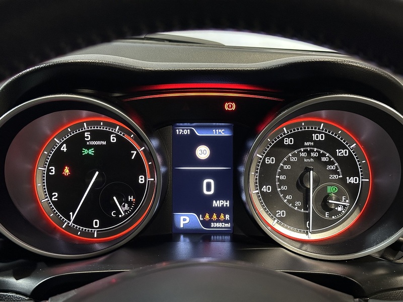 Suzuki Swift Dualjet MHEV SZ-T - U1283