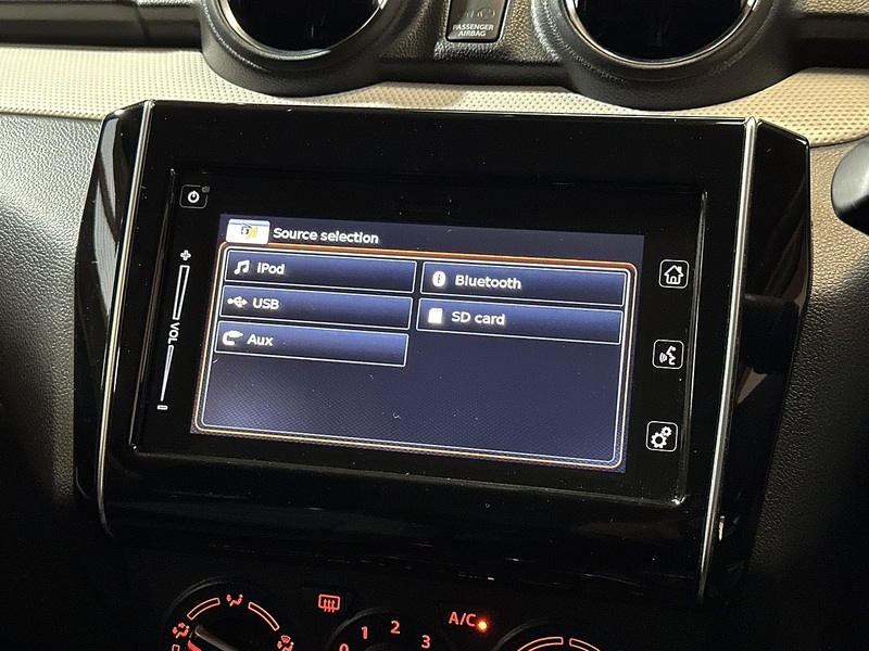 Suzuki Swift Dualjet MHEV SZ-T - U1283