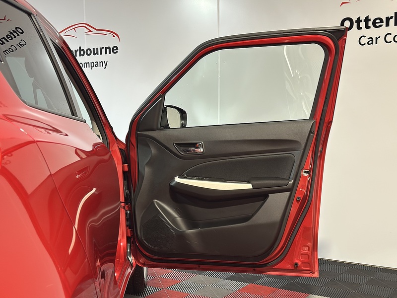 Suzuki Swift Dualjet MHEV SZ-T - U1283