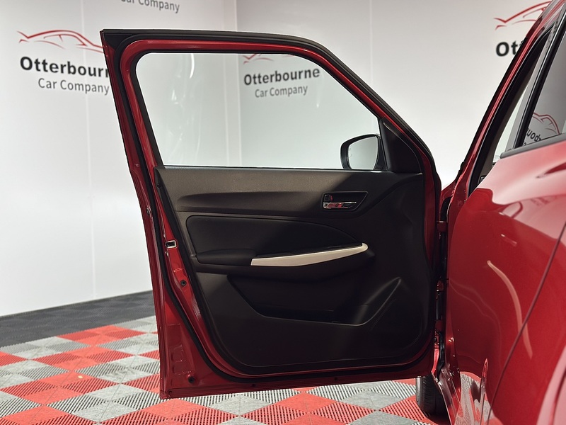 Suzuki Swift Dualjet MHEV SZ-T - U1283