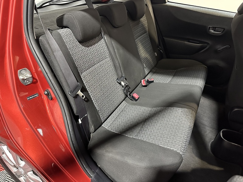 Toyota Yaris Dual VVT-i Icon - U1286