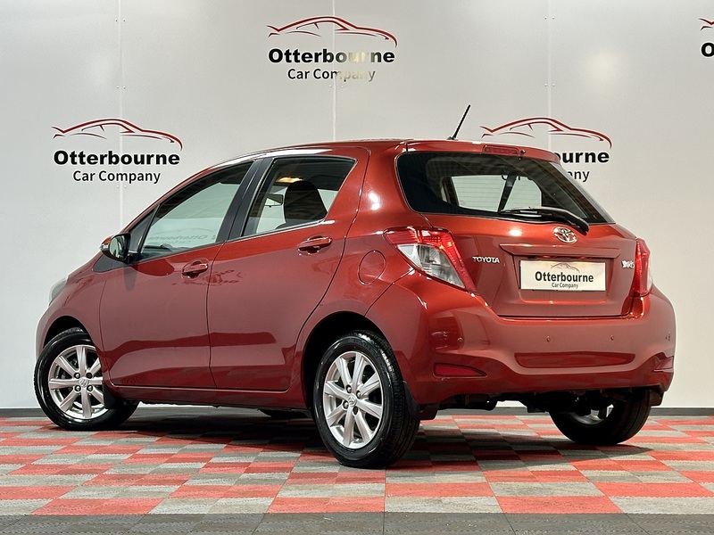 Toyota Yaris Dual VVT-i Icon - U1286