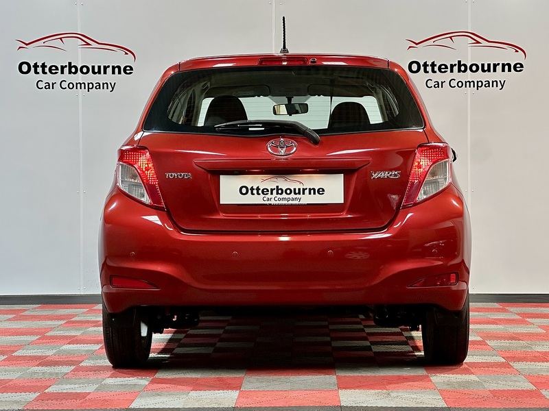 Toyota Yaris Dual VVT-i Icon - U1286