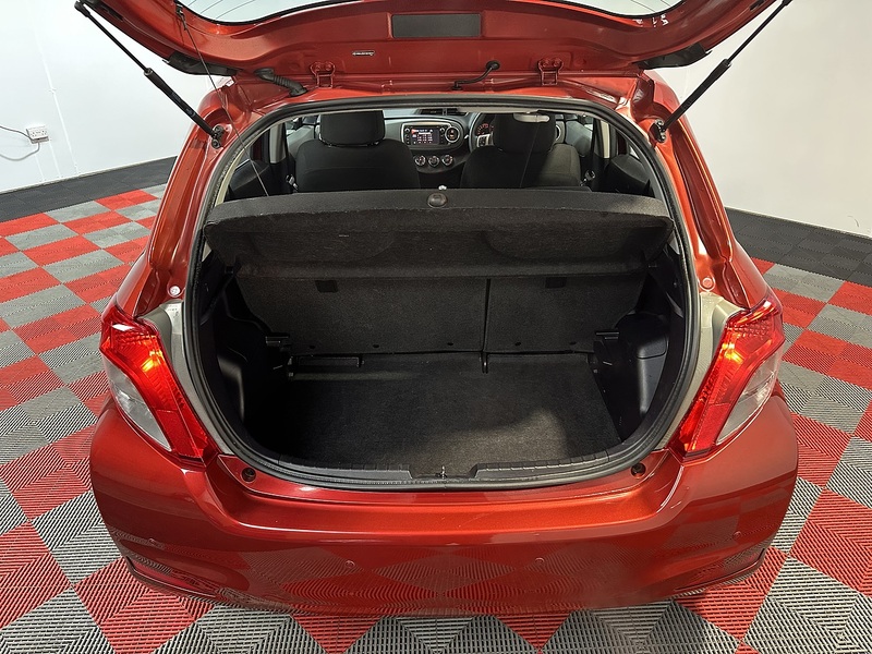 Toyota Yaris Dual VVT-i Icon - U1286