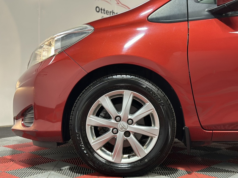 Toyota Yaris Dual VVT-i Icon - U1286