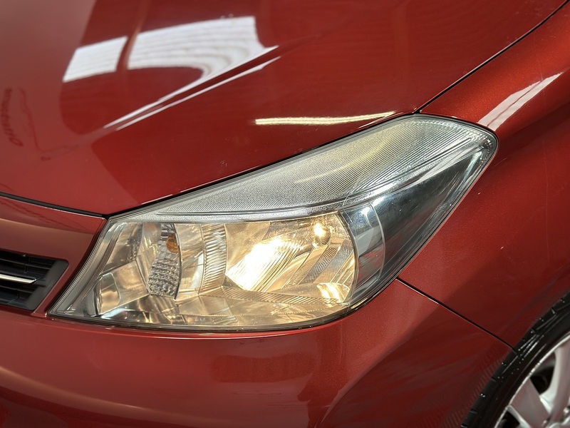 Toyota Yaris Dual VVT-i Icon - U1286