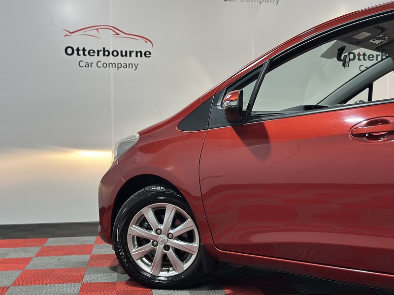 Toyota Yaris Dual VVT-i Icon - U1286