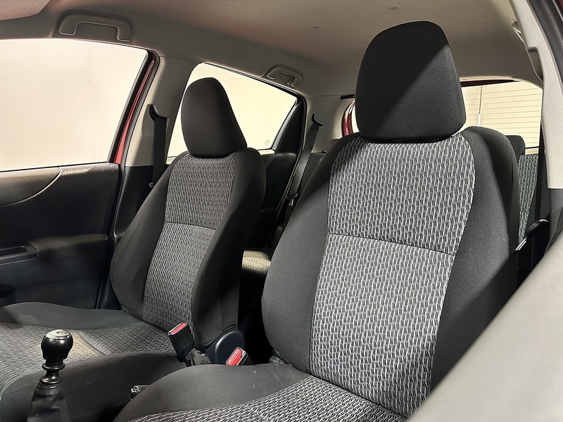 Toyota Yaris Dual VVT-i Icon - U1286