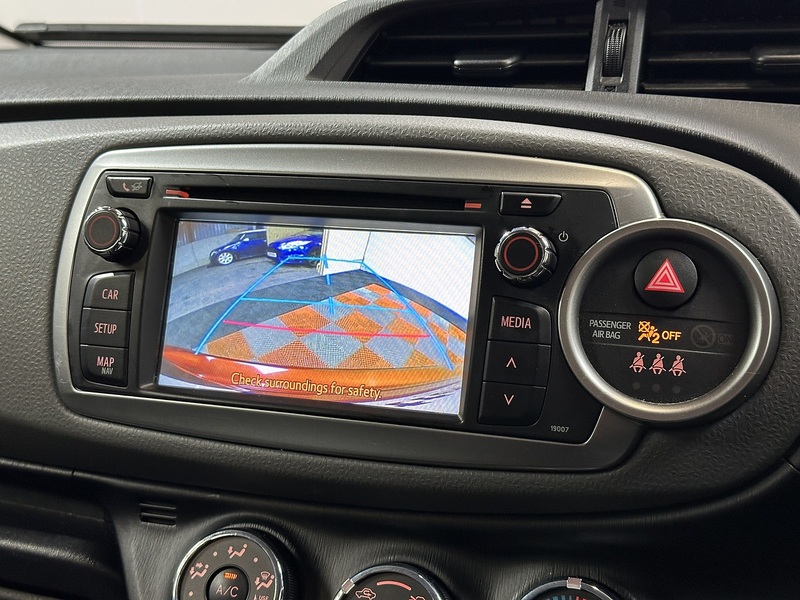 Toyota Yaris Dual VVT-i Icon - U1286