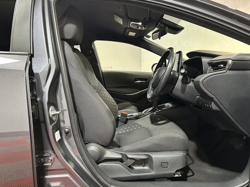 Toyota Corolla VVT-h Icon - U1288