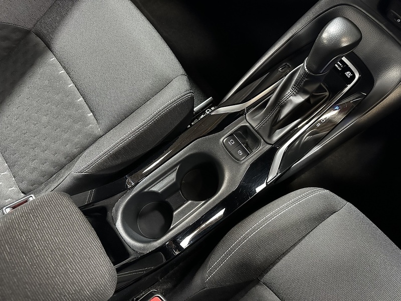 Toyota Corolla VVT-h Icon - U1288