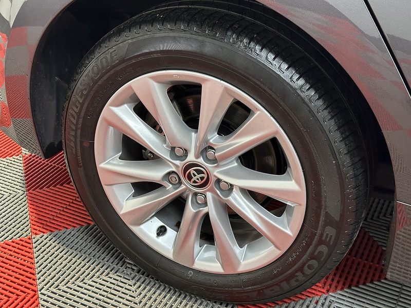 Toyota Corolla VVT-h Icon - U1288