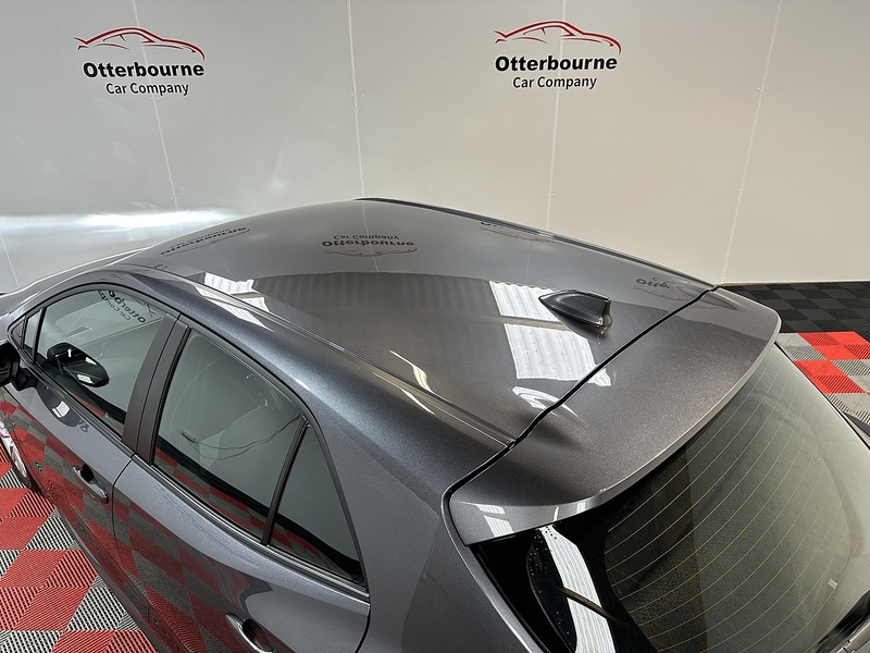 Toyota Corolla VVT-h Icon - U1288