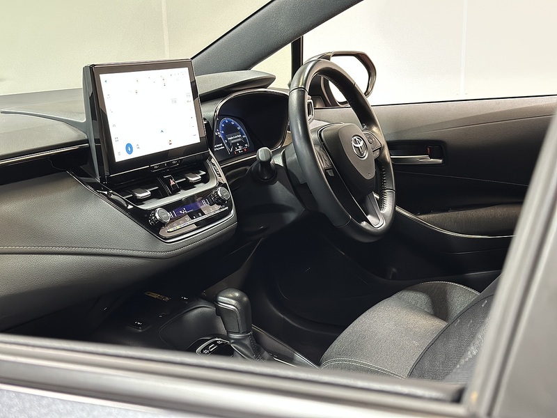 Toyota Corolla VVT-h Icon - U1288