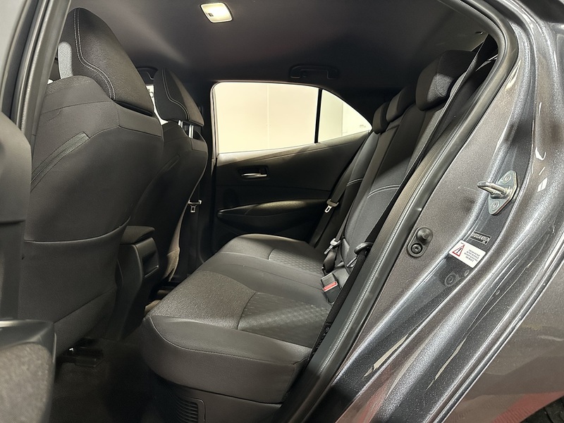 Toyota Corolla VVT-h Icon - U1288