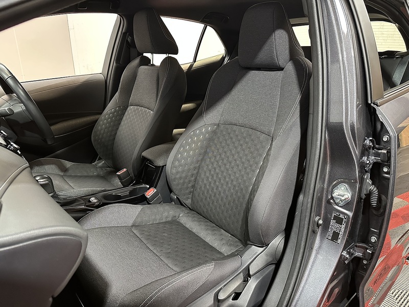 Toyota Corolla VVT-h Icon - U1288