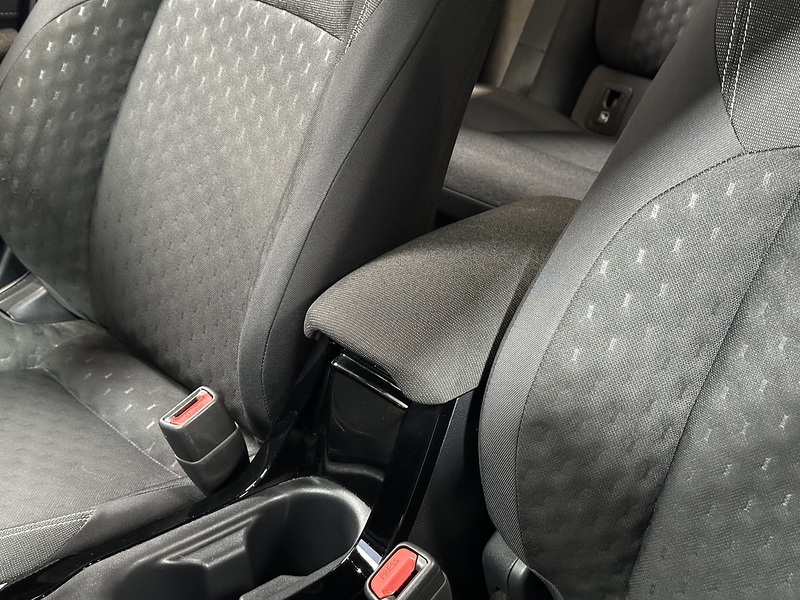 Toyota Corolla VVT-h Icon - U1288