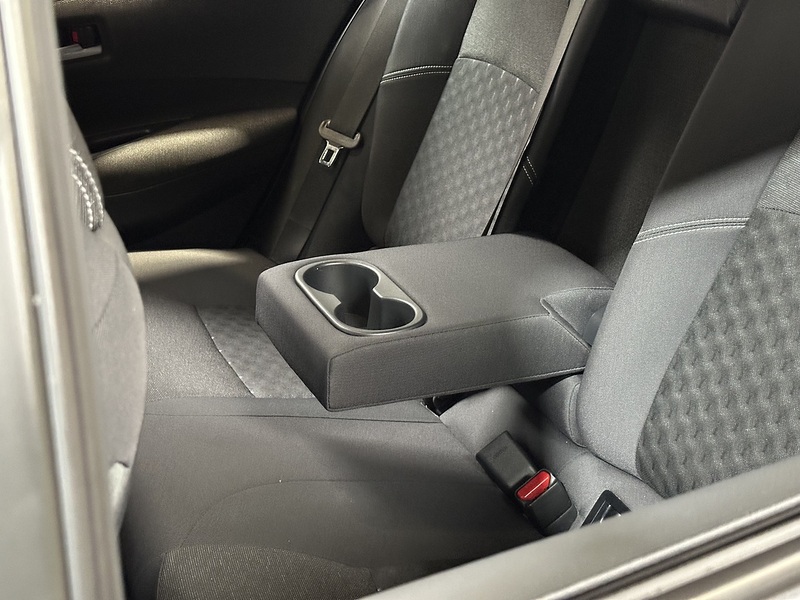 Toyota Corolla VVT-h Icon - U1288