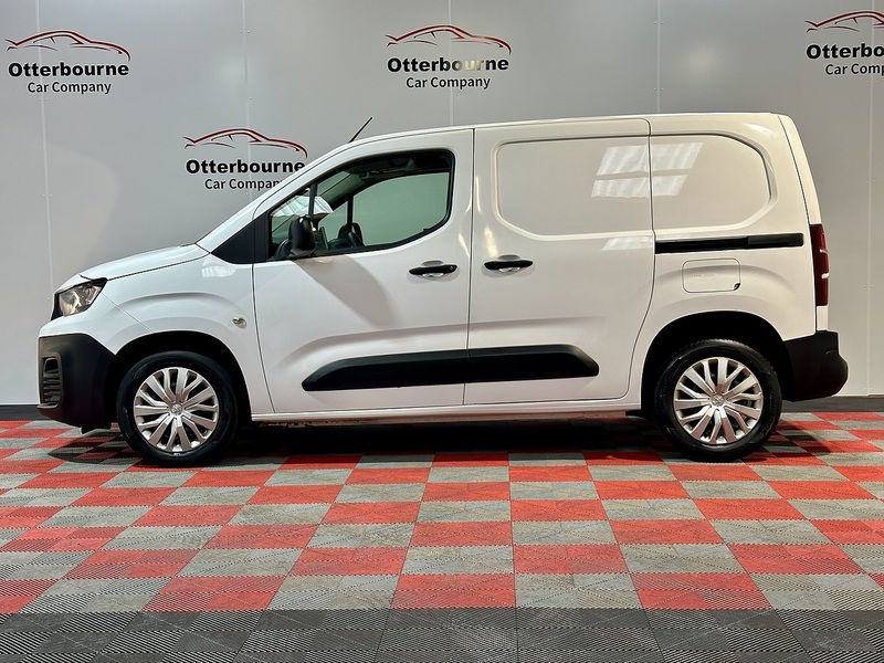 Peugeot Partner BlueHDi 1000 Professional Premium + - U1289