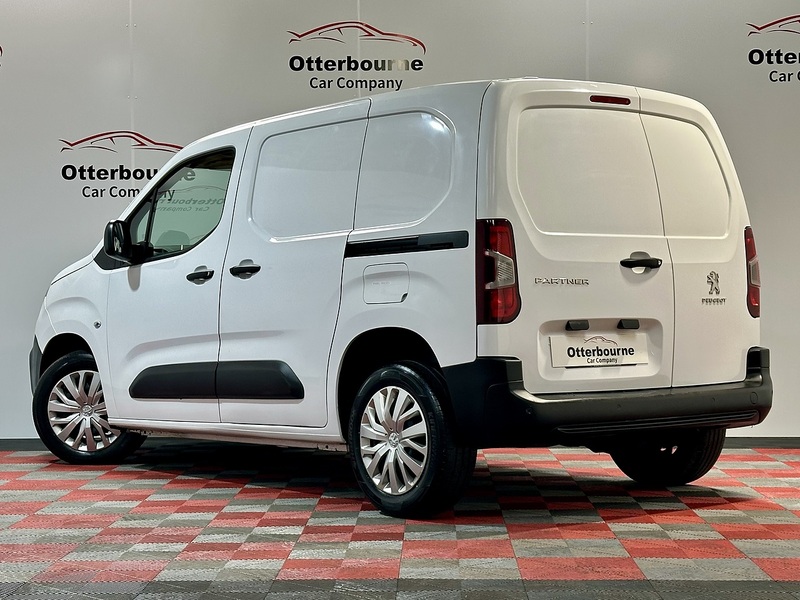 Peugeot Partner BlueHDi 1000 Professional Premium + - U1289