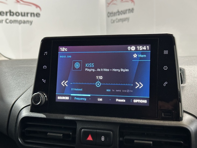 Peugeot Partner BlueHDi 1000 Professional Premium + - U1289