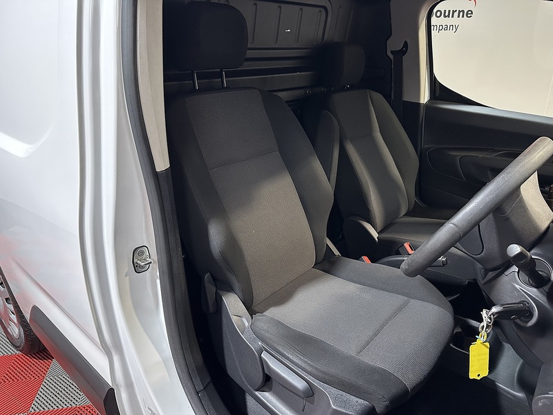 Vauxhall Combo Turbo D 2300 Sportive - U1291