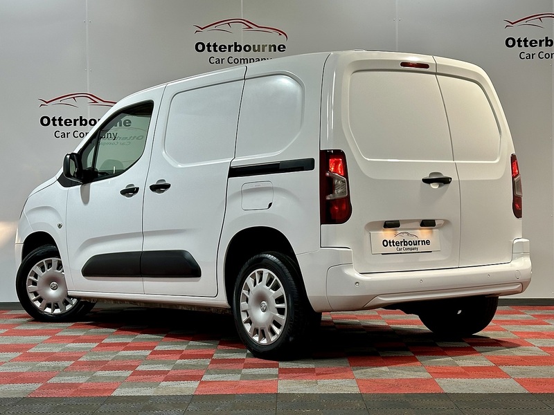 Vauxhall Combo Turbo D 2300 Sportive - U1291