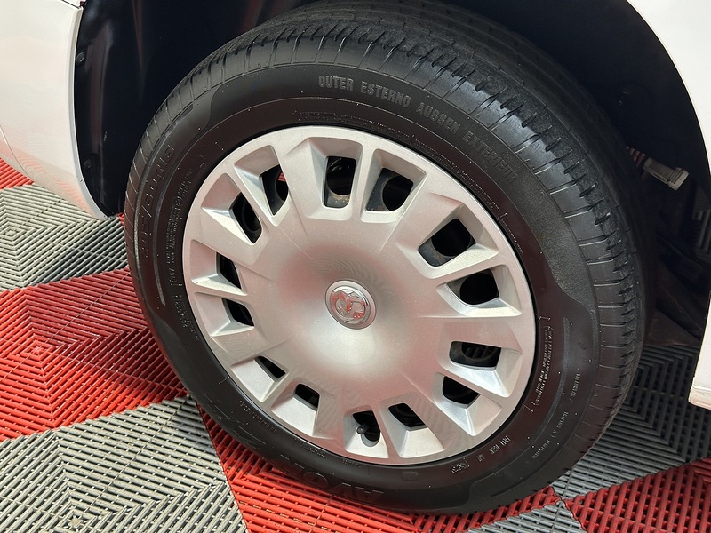 Vauxhall Combo Turbo D 2300 Sportive - U1291