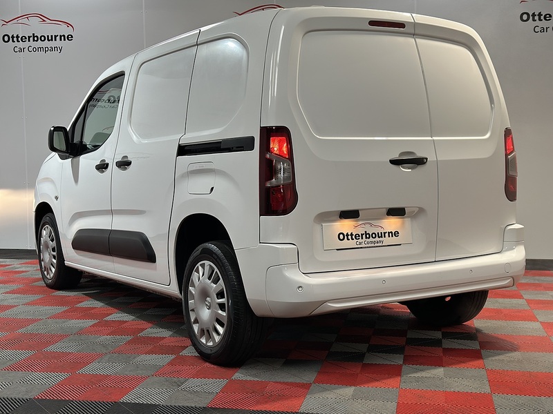Vauxhall Combo Turbo D 2300 Sportive - U1291