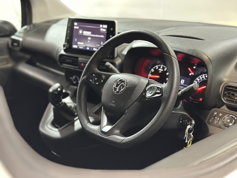 Vauxhall Combo Turbo D 2300 Sportive - U1291