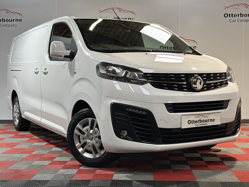 Vauxhall Vivaro Turbo D 2900 Sportive - U1292