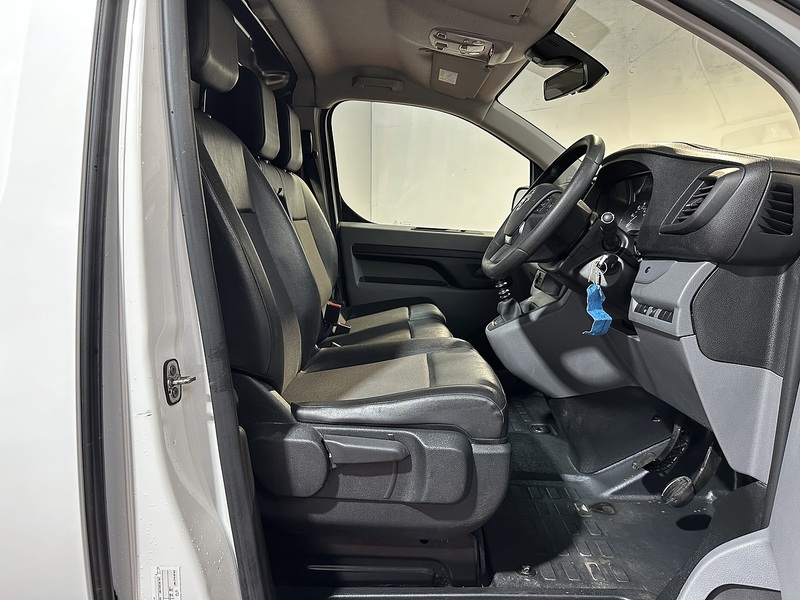 Vauxhall Vivaro Turbo D 2900 Sportive - U1292