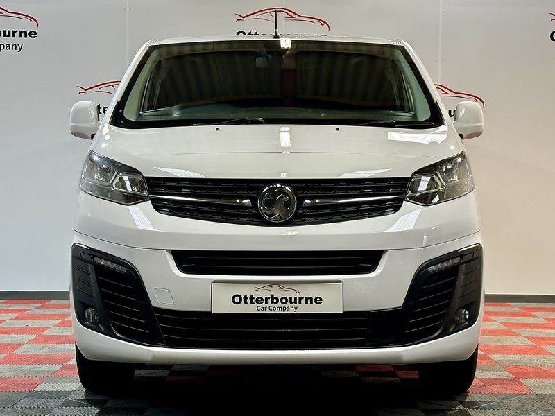Vauxhall Vivaro Turbo D 2900 Sportive - U1292
