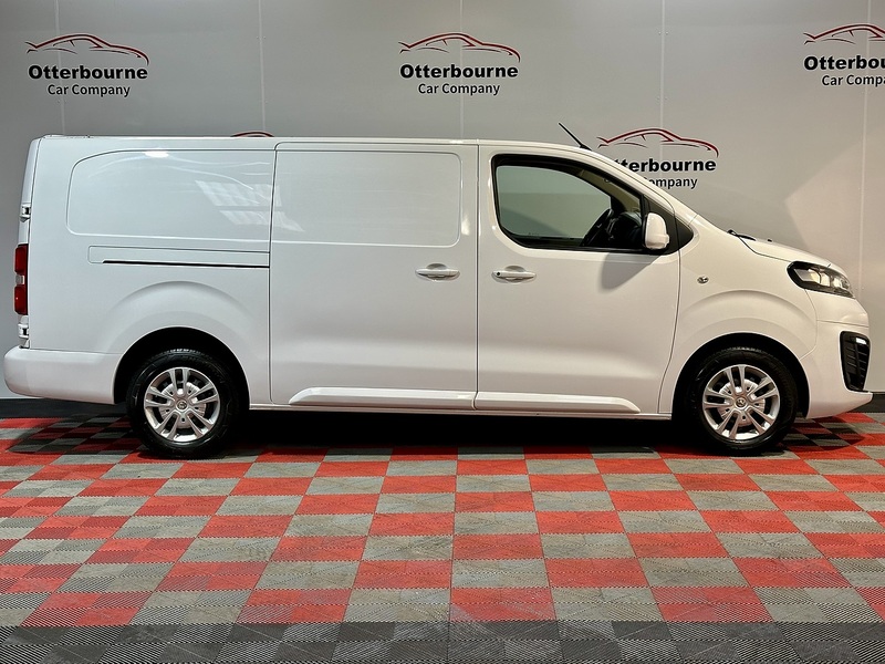 Vauxhall Vivaro Turbo D 2900 Sportive - U1292