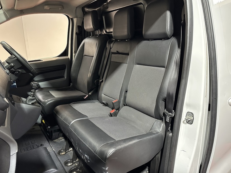 Vauxhall Vivaro Turbo D 2900 Sportive - U1292