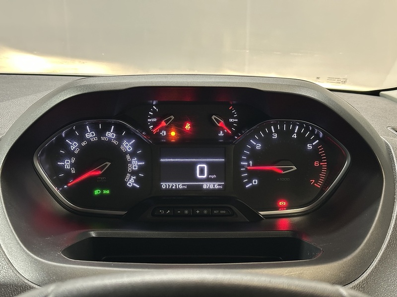 Peugeot Partner BlueHDi 1000 Professional - U1293