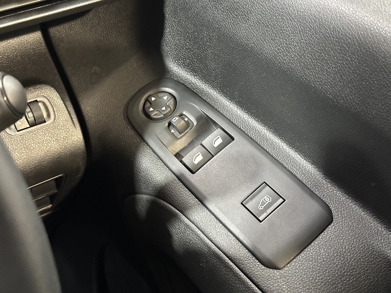 Peugeot Partner BlueHDi 1000 Professional - U1293