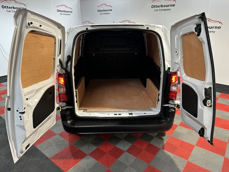 Peugeot Partner BlueHDi 1000 Professional - U1293