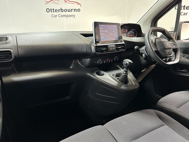 Peugeot Partner BlueHDi 1000 Professional - U1293