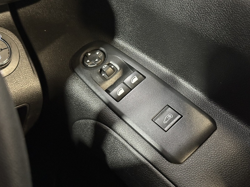 Vauxhall Combo Turbo D 2300 Sportive - U1294