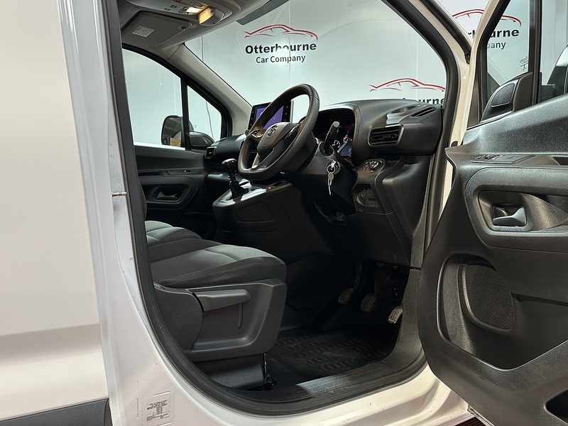 Vauxhall Combo Turbo D 2300 Sportive - U1294