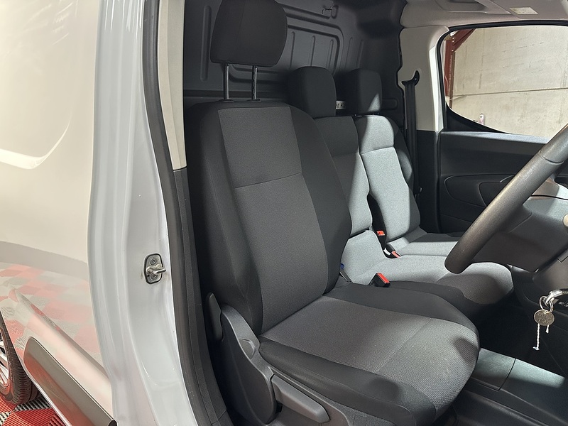 Vauxhall Combo Turbo D 2300 Sportive - U1294