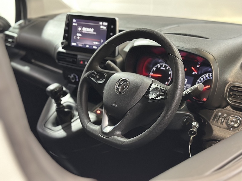 Vauxhall Combo Turbo D 2300 Sportive - U1294