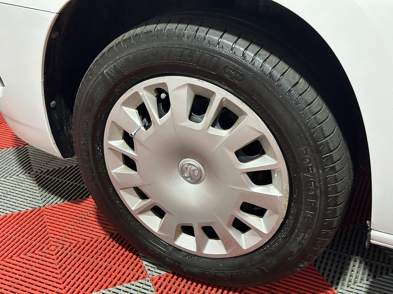 Vauxhall Combo Turbo D 2300 Sportive - U1294