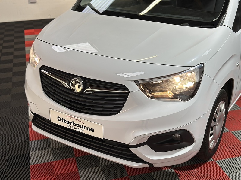 Vauxhall Combo Turbo D 2300 Sportive - U1294
